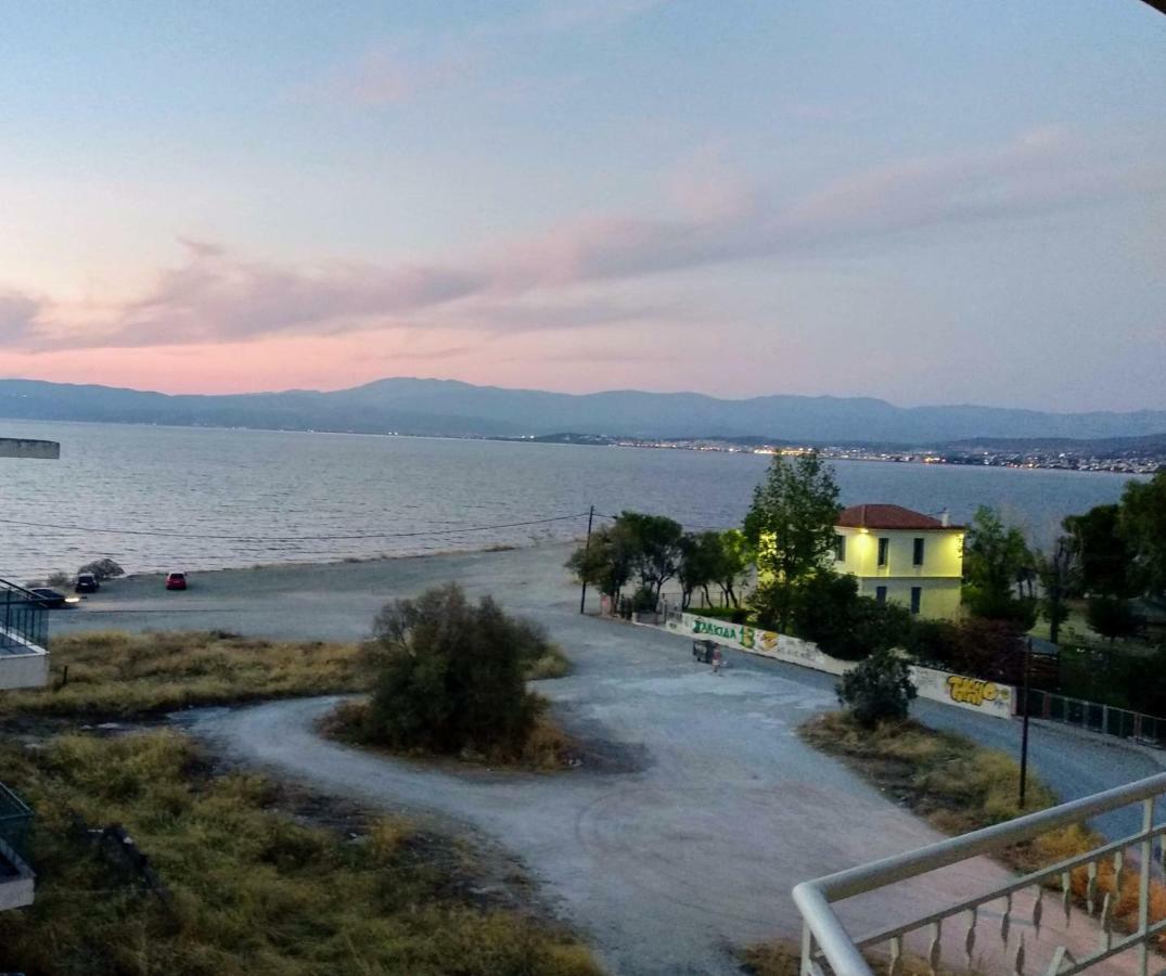 Sea View Apartment Chalkís Eksteriør bilde